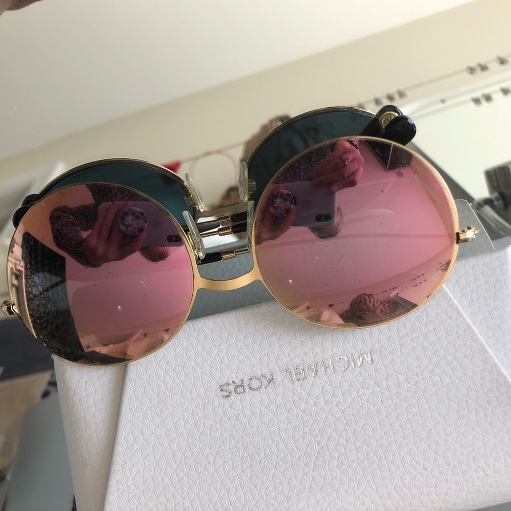 Michael Kors Sunglasses - Picture 4 of 8